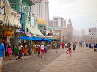 Atlantic City Boardwalk chose Cumaru