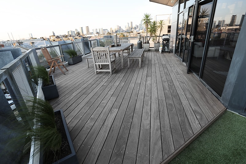 See how Porta Cumaru decking weathers to grey on this city rooftop